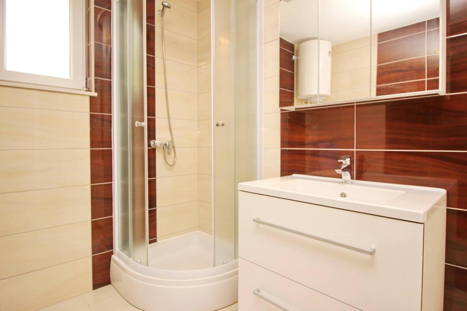 Apartments Vasilic-Cugalj-Smokvina Башка Екстер'єр фото