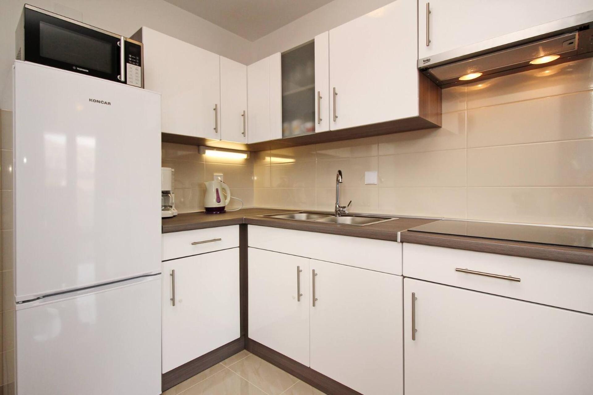 Apartments Vasilic-Cugalj-Smokvina Башка Екстер'єр фото
