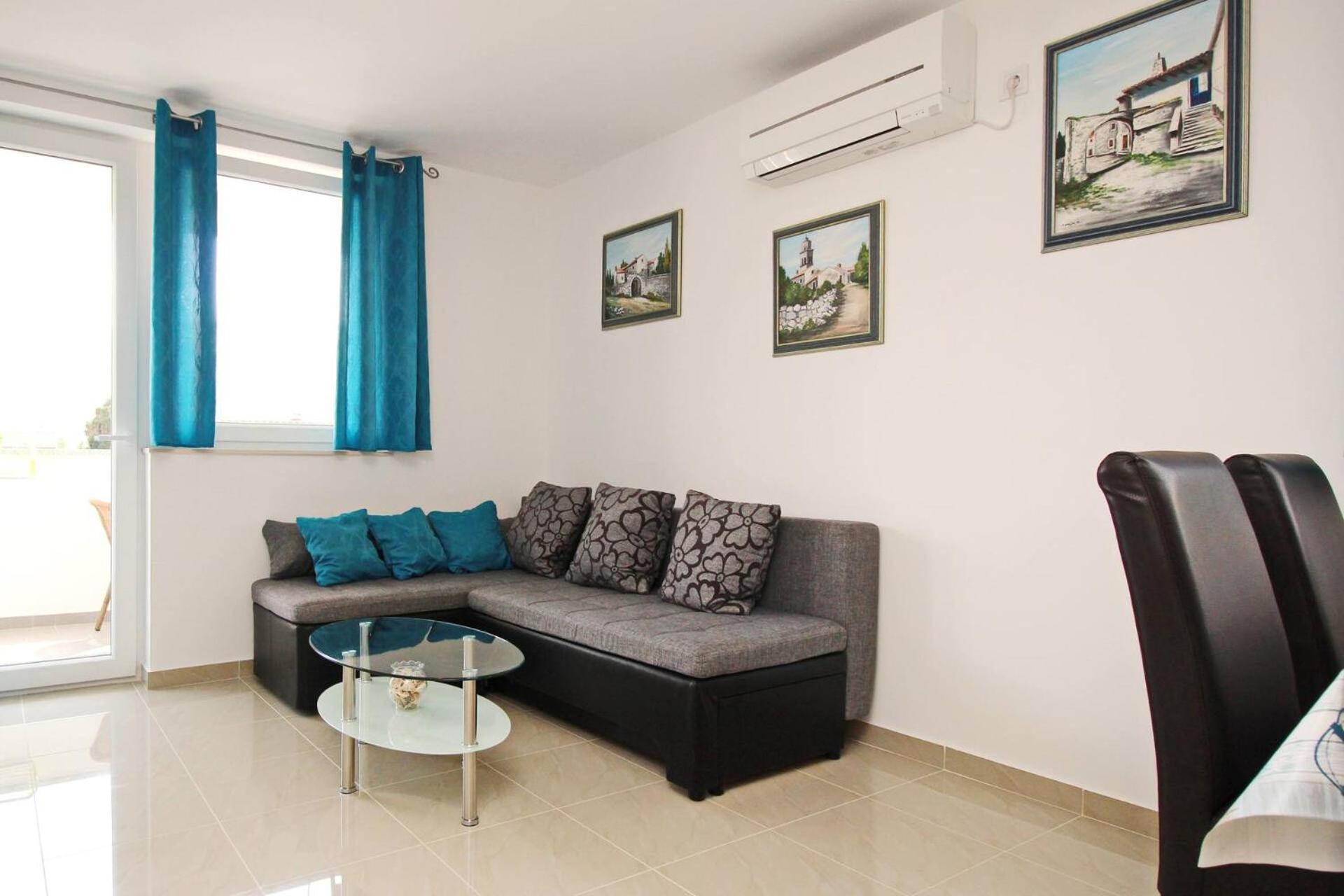 Apartments Vasilic-Cugalj-Smokvina Башка Екстер'єр фото