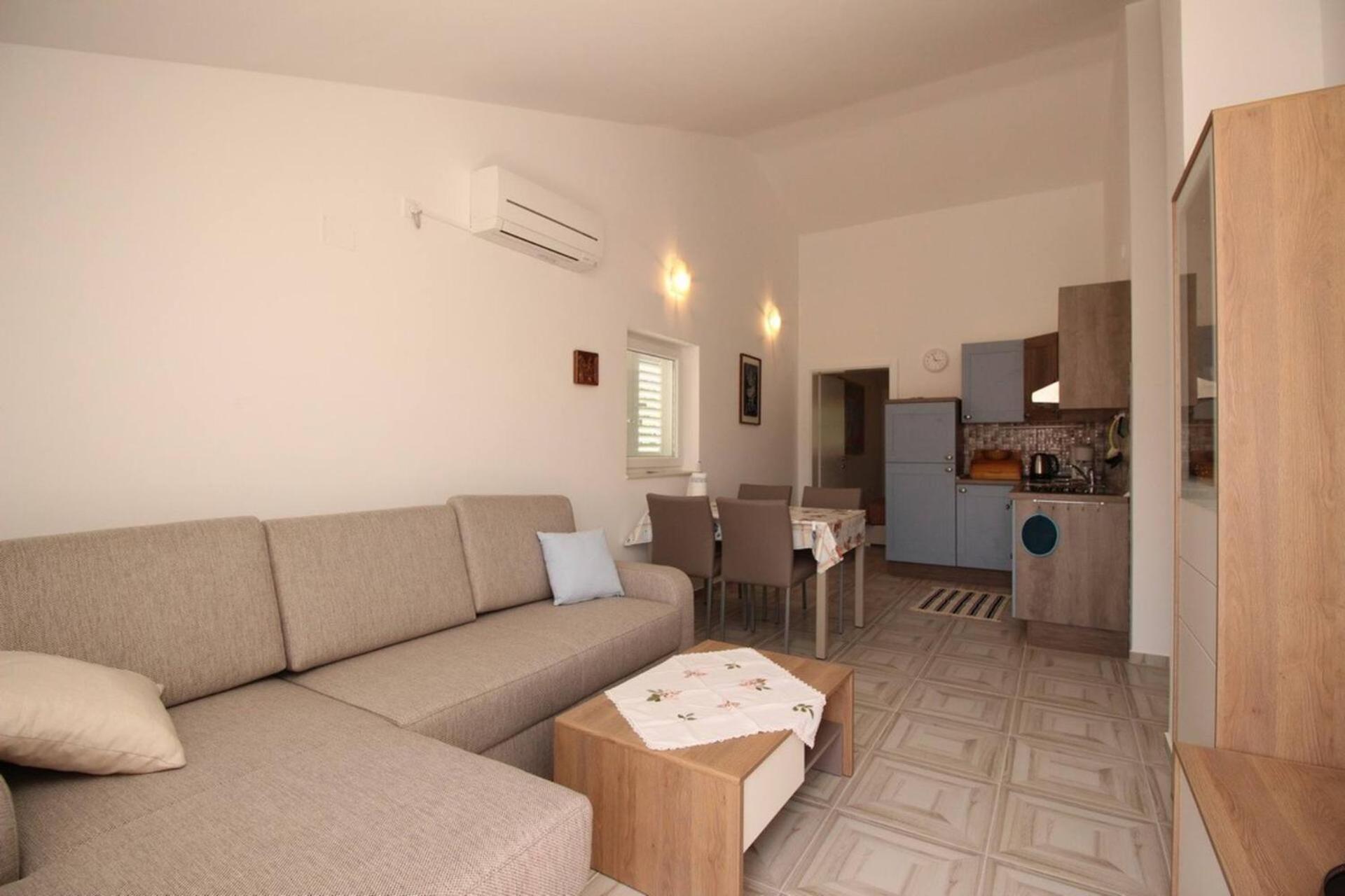 Apartments Vasilic-Cugalj-Smokvina Башка Екстер'єр фото